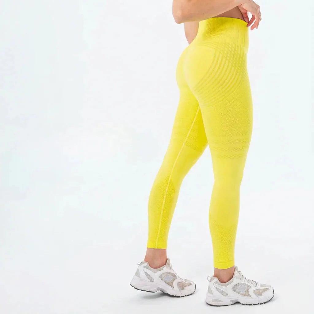 Ces Leggings 3D Réduisent Visiblement la Cellulite en 14 Jours — ou Vous Êtes Remboursée